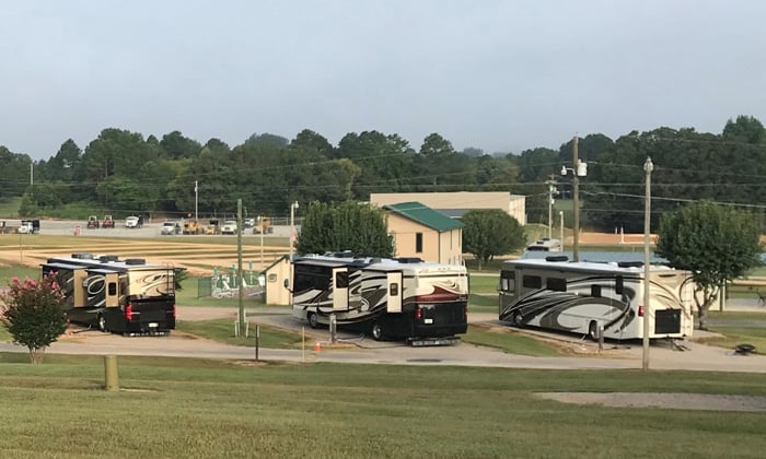 Green Acres RV Park in Savannah, TN