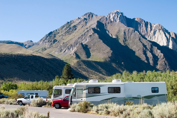 rv trailers near a mountain