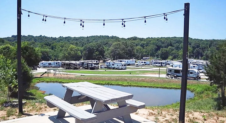 rv campground clean picnic table