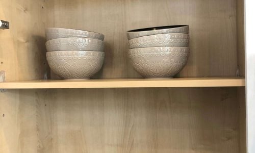 Tiny Home Stays 196 plates and bowls